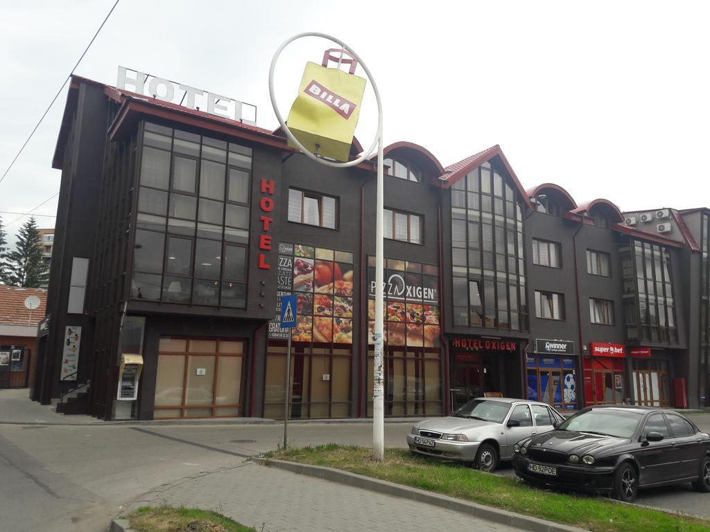 Hotel Oxigen Petroşani Eksteriør billede