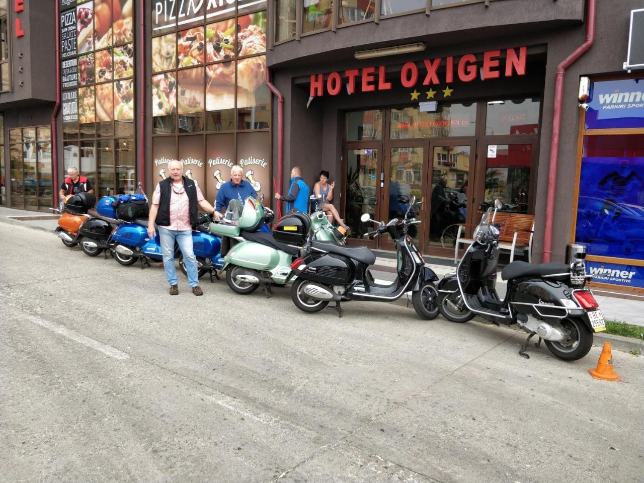 Hotel Oxigen Petroşani Eksteriør billede